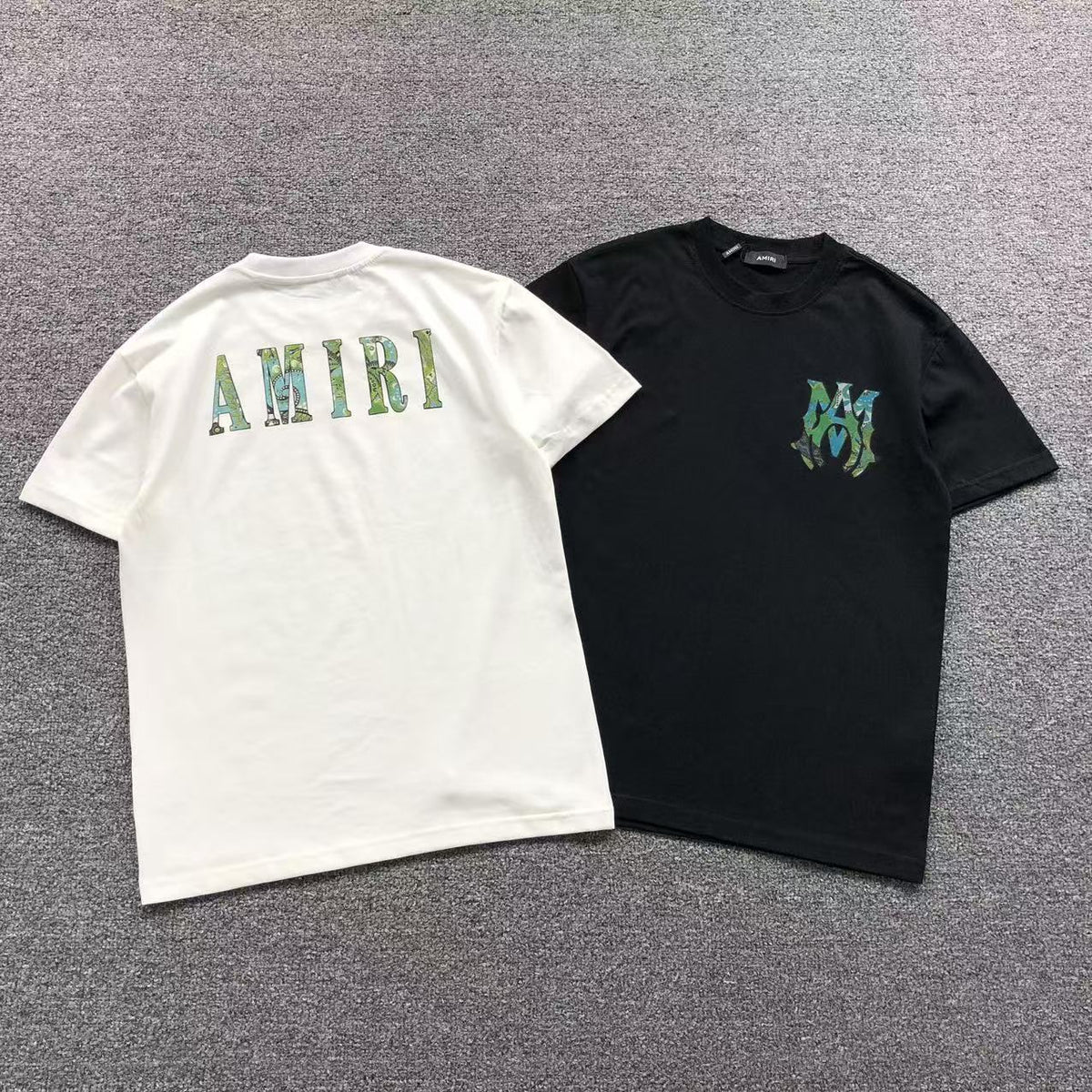 Camisa Amiri MA Camo Logo — frente