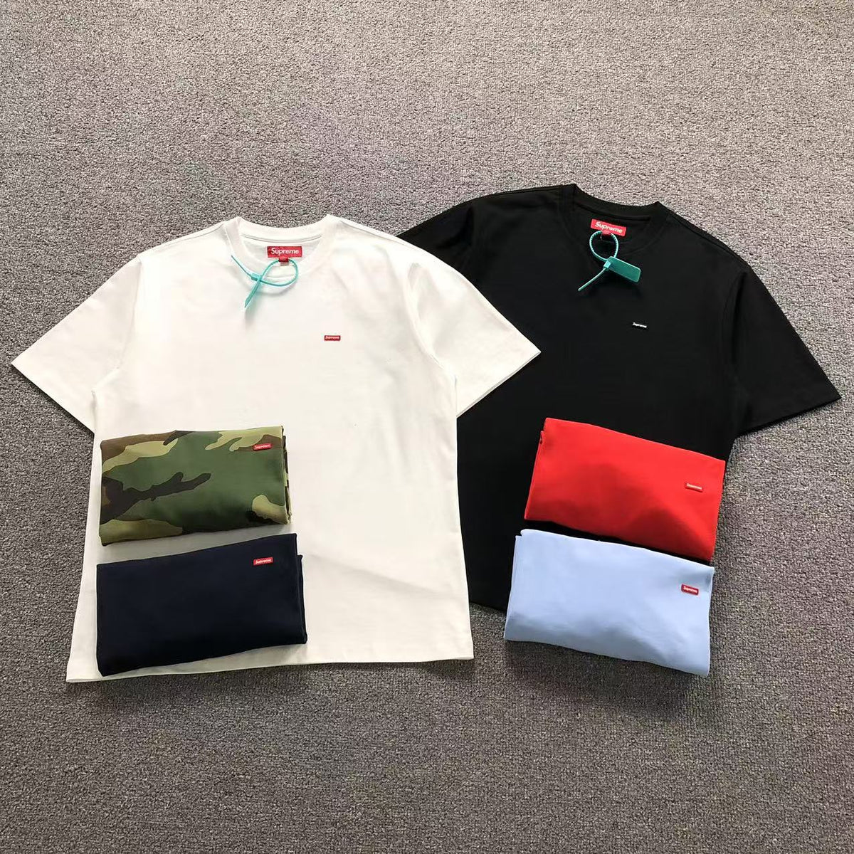 Camisa Supreme Small Box Logo — peito