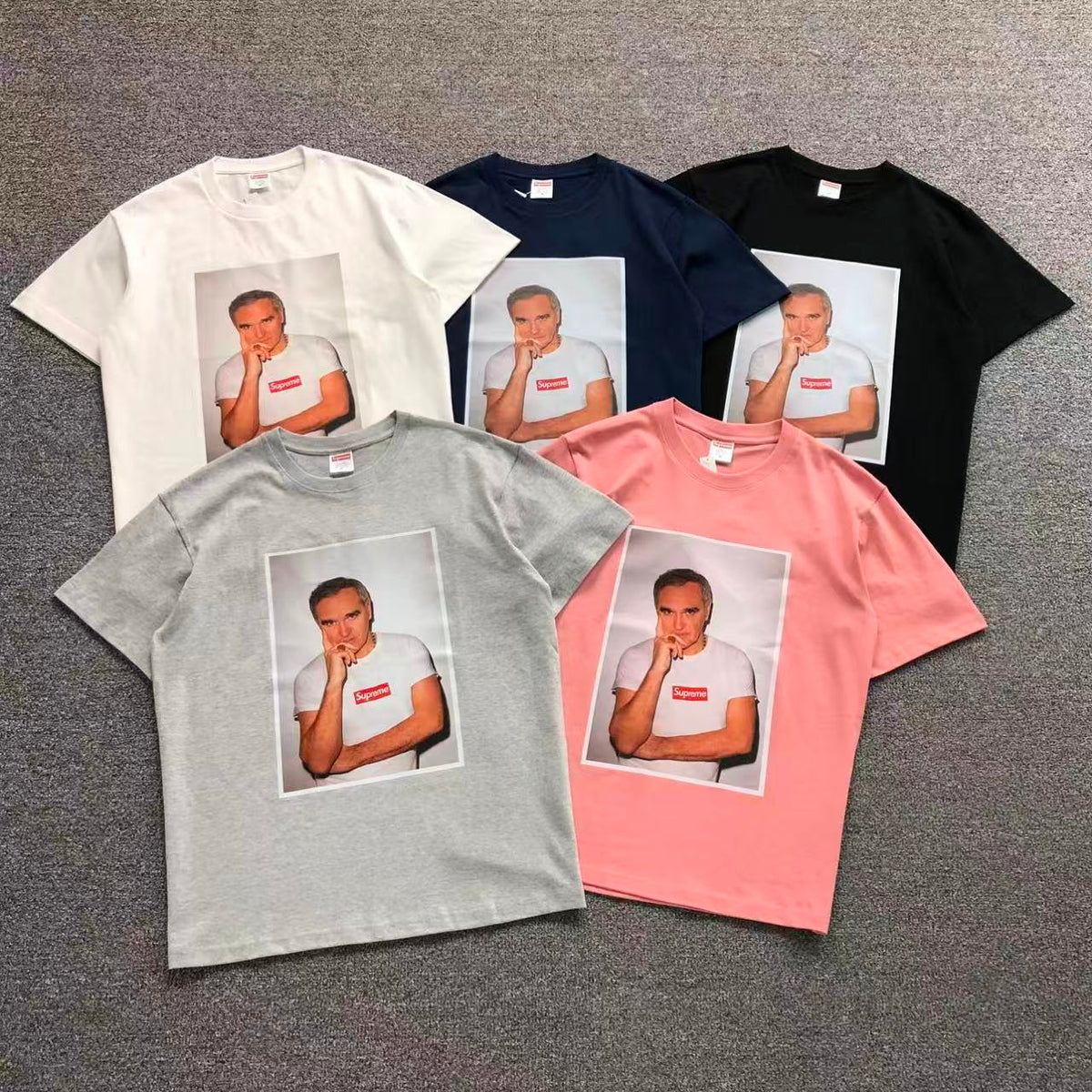 Camisa Supreme Portrait Photo Tee — frente
