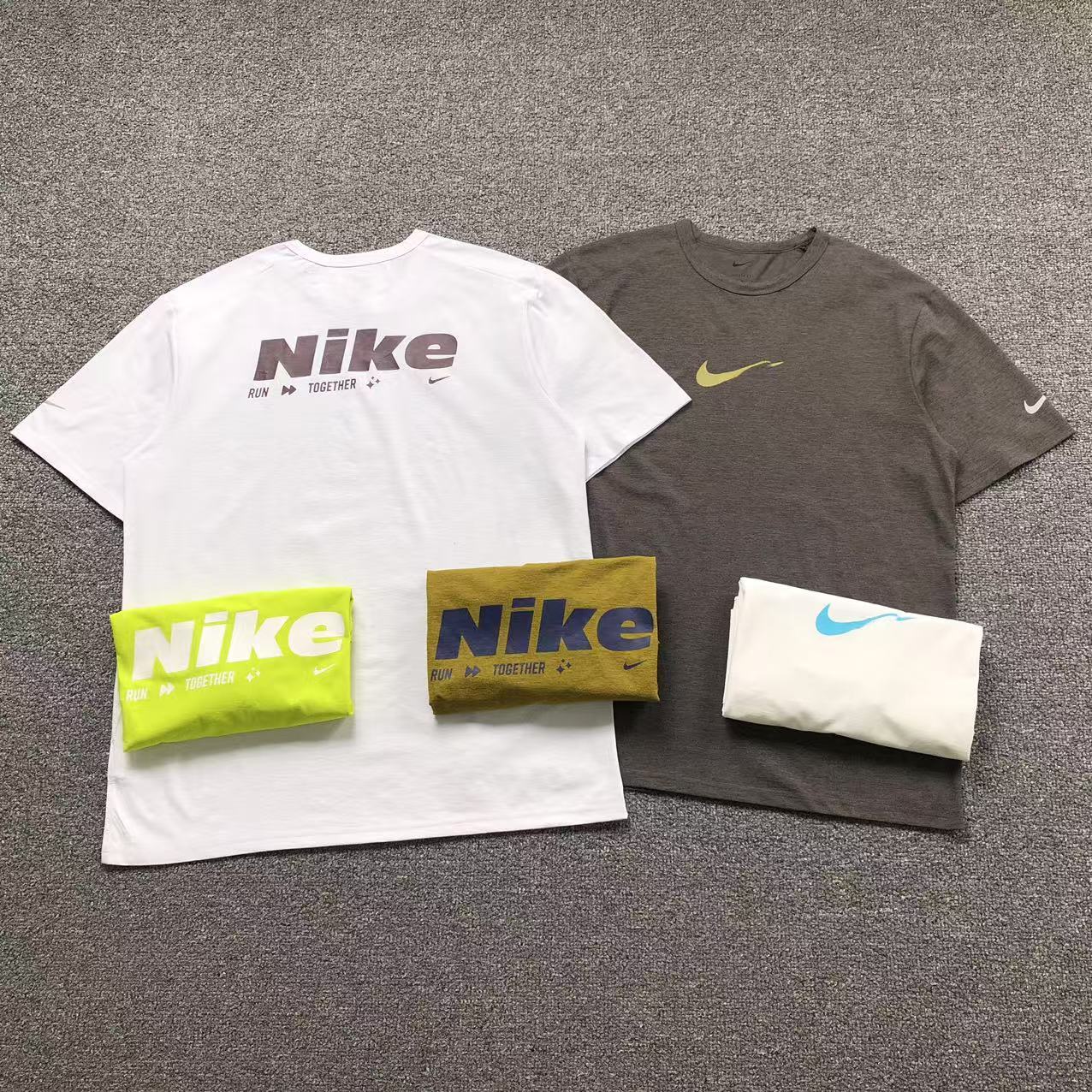 Camisa Nike Run Together — frente