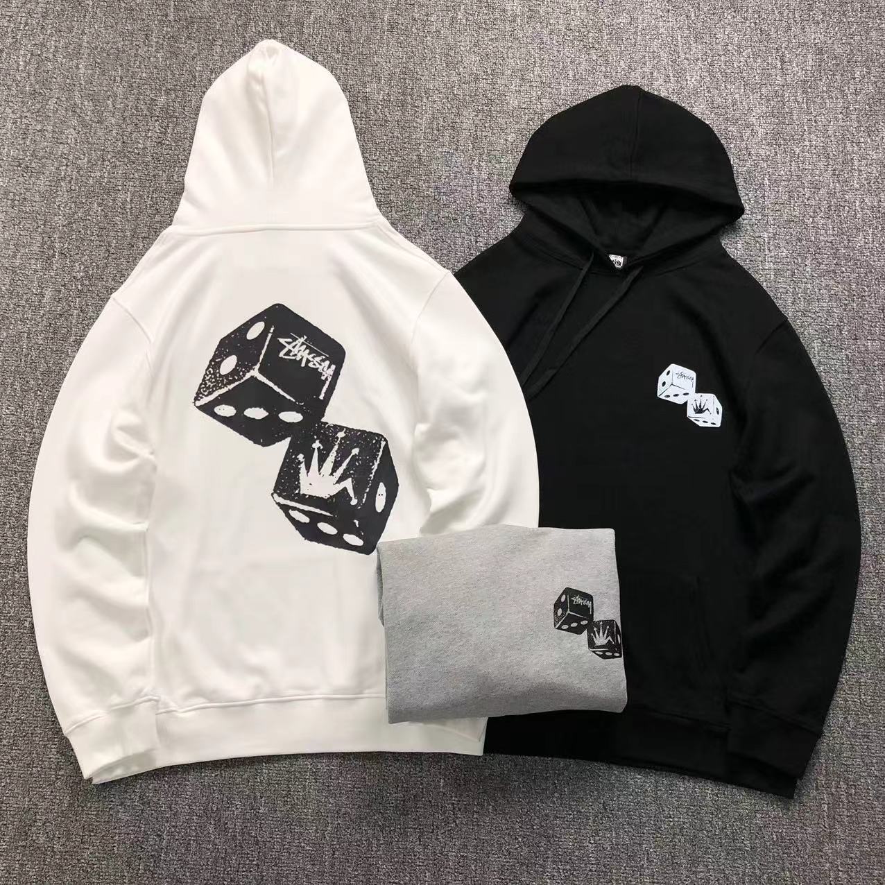 MOLETOM CANGURU Stussy Dice Crown Core — costa