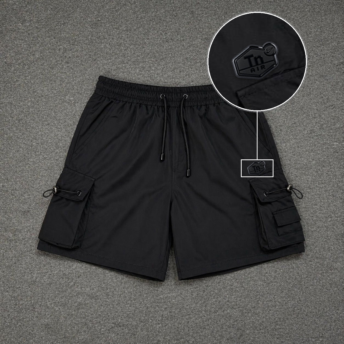 Short Cargo Streetwear Dual Pocket Preto com patch Tn Resinado Preto