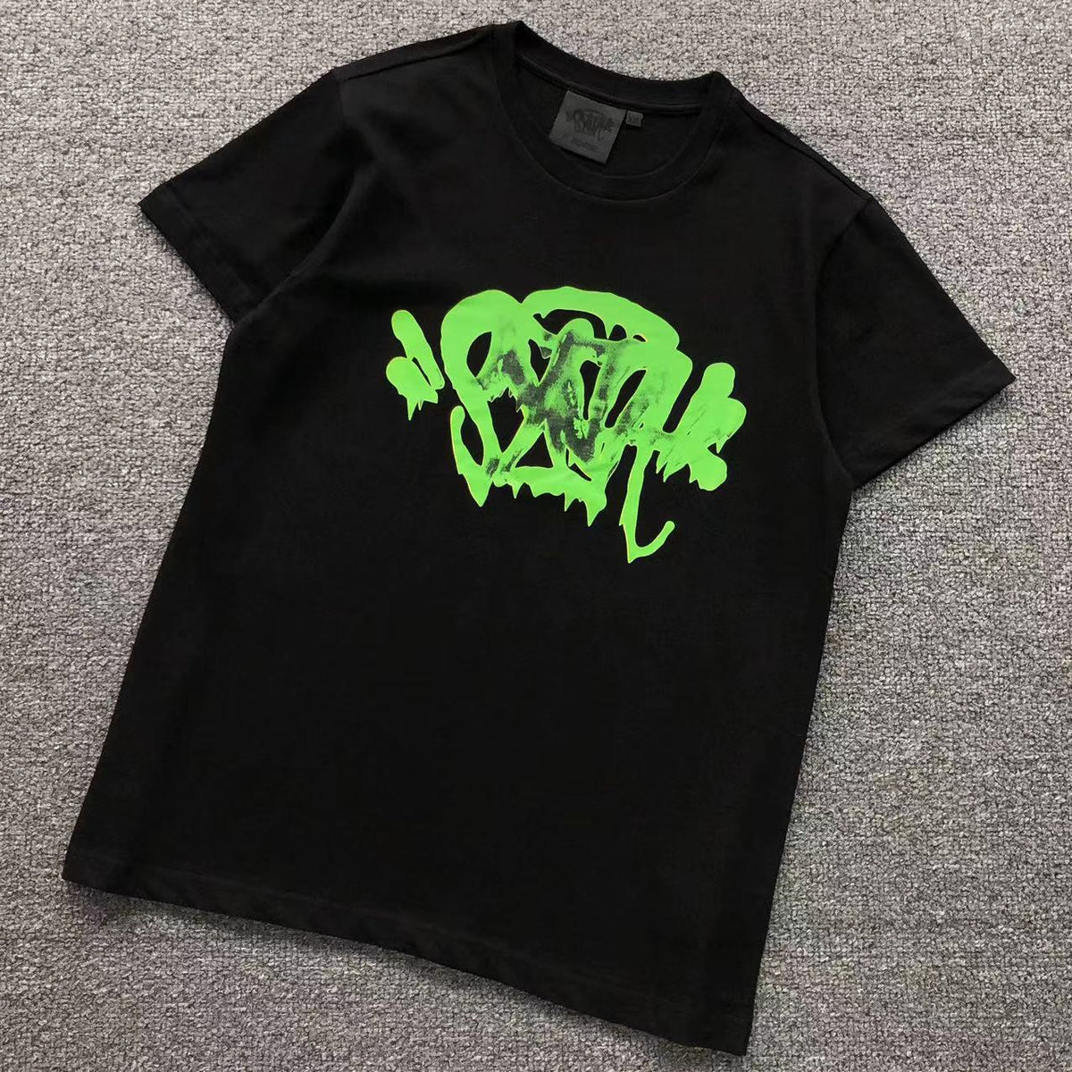 Camisa HellStar Graffiti Scratch — peito