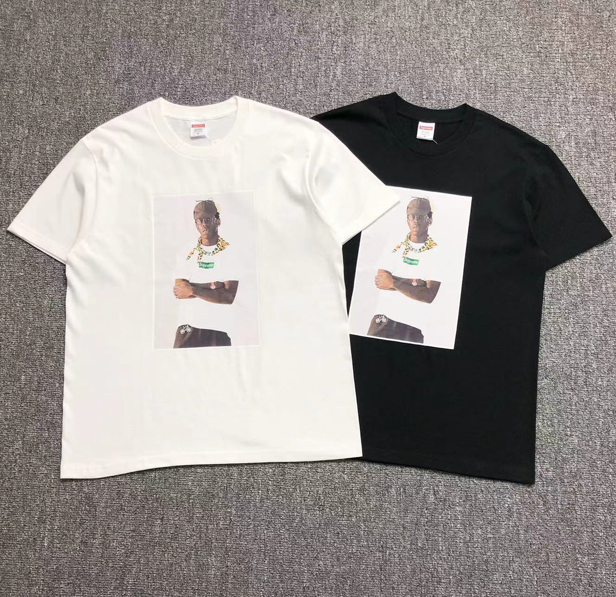 Camisa Supreme Portrait Box Logo — frente