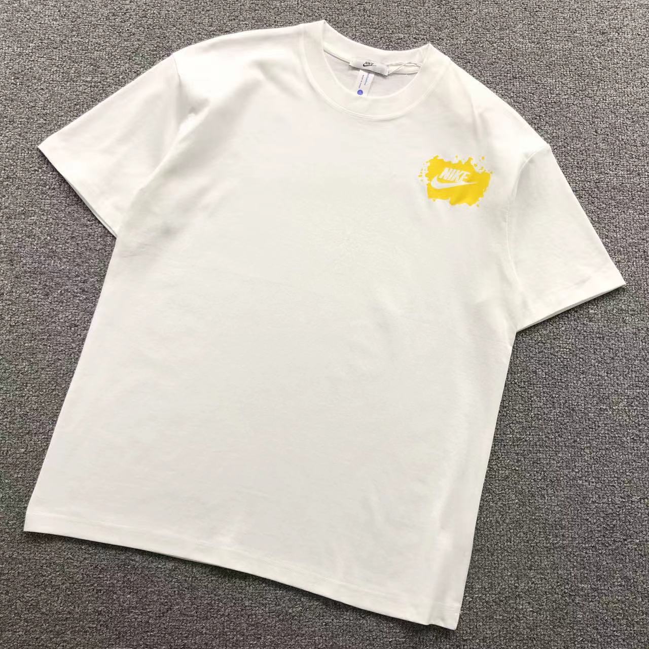 Camisa Nike Splash Logo — peito