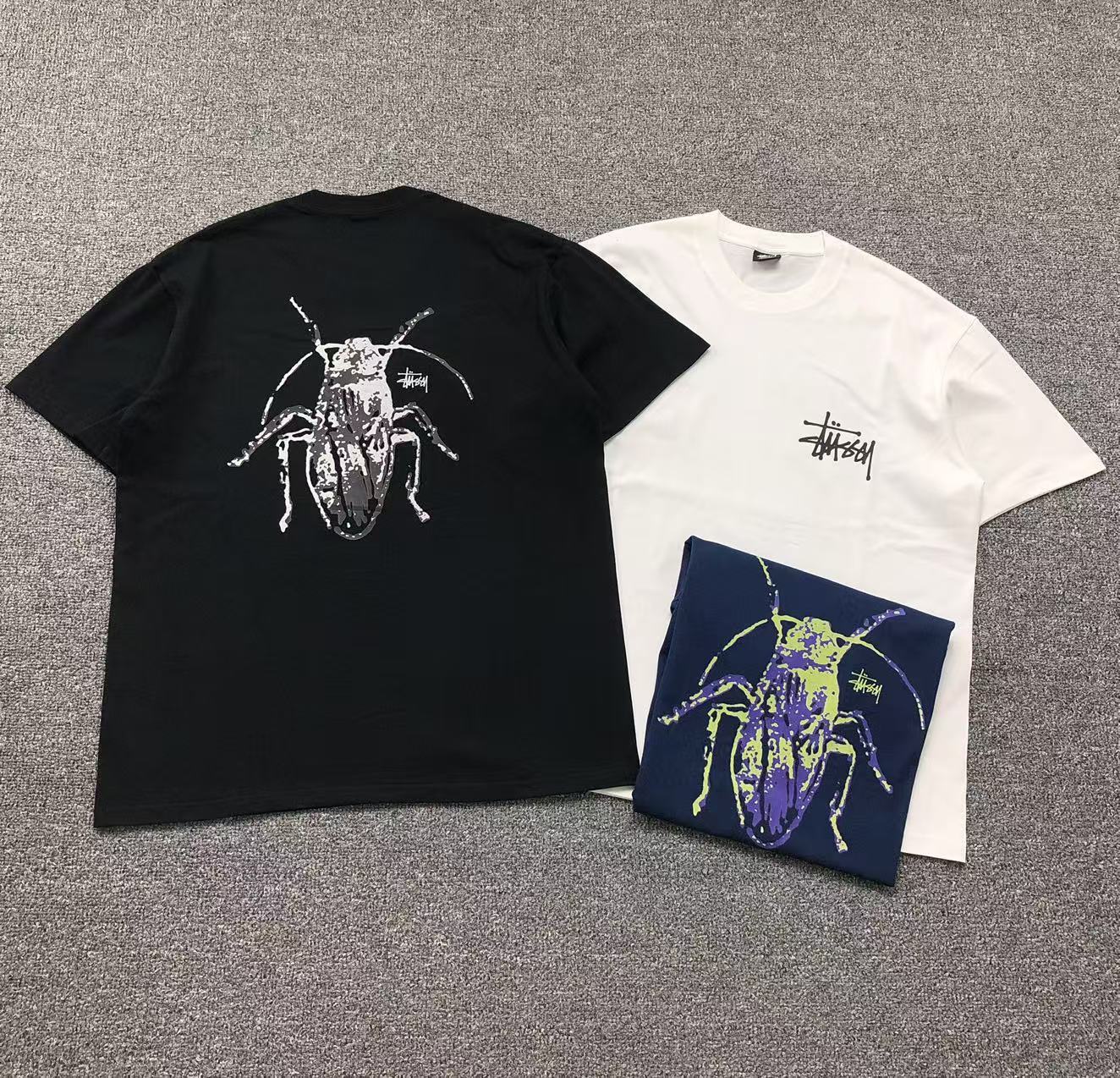 Camisa Stussy Beetle Bug Preta, Branca E Azul Marinho — frente