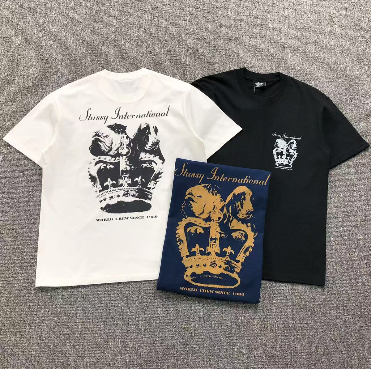 Camisa Stussy World Crown Crest — frente