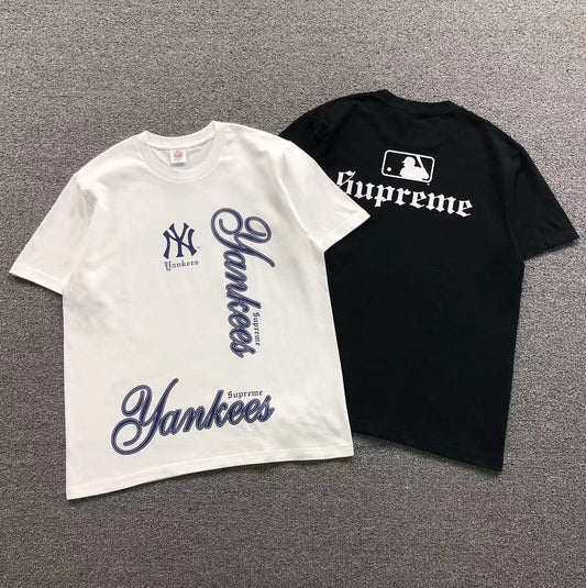 Camisa Supreme Yankees Script — frente