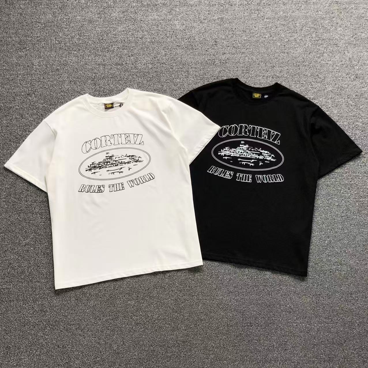 Camisa Corteiz Rules The World Branco E Preto — frente