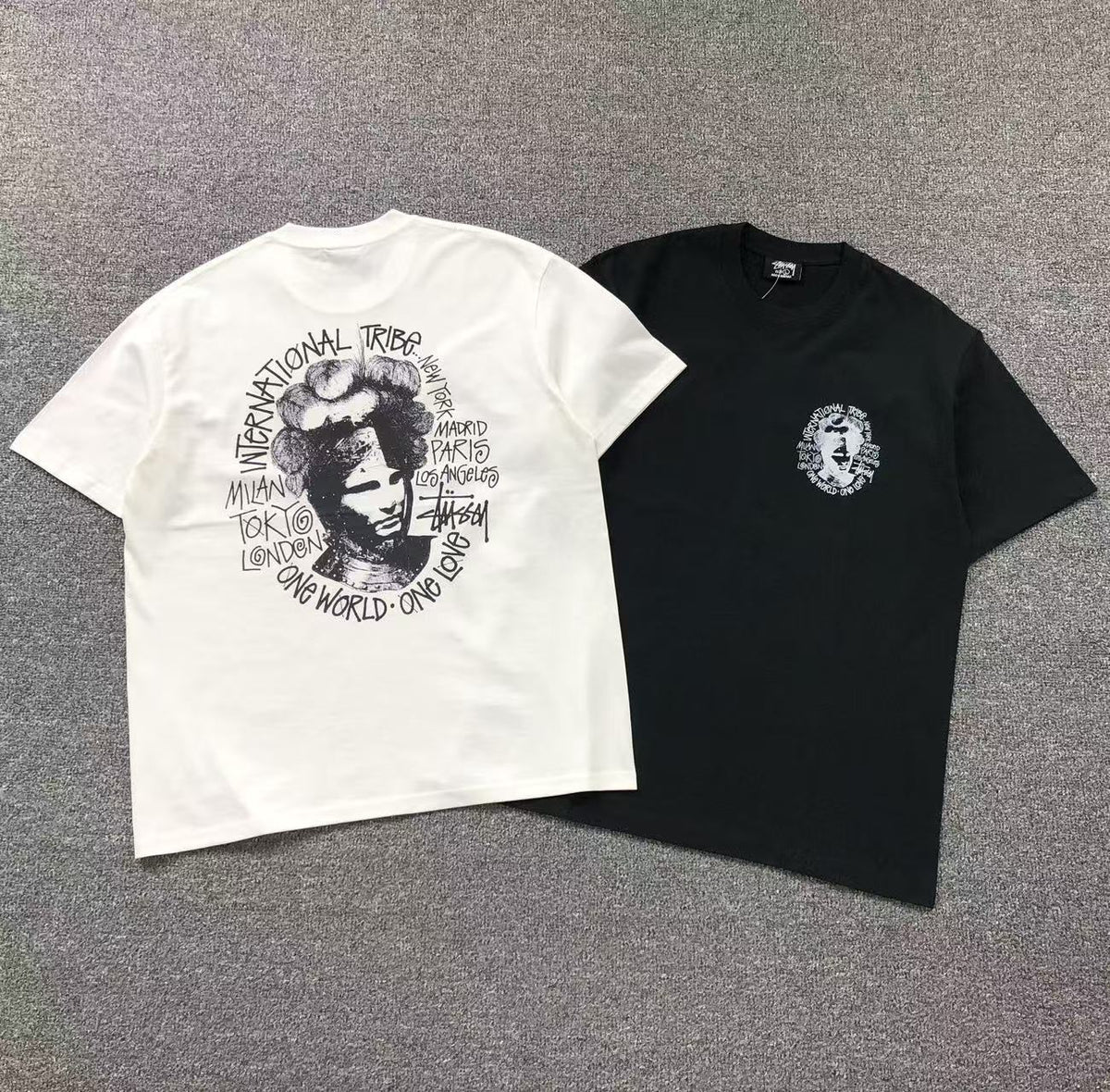 Camisa Stussy International Tribe Branca E Preta — frente