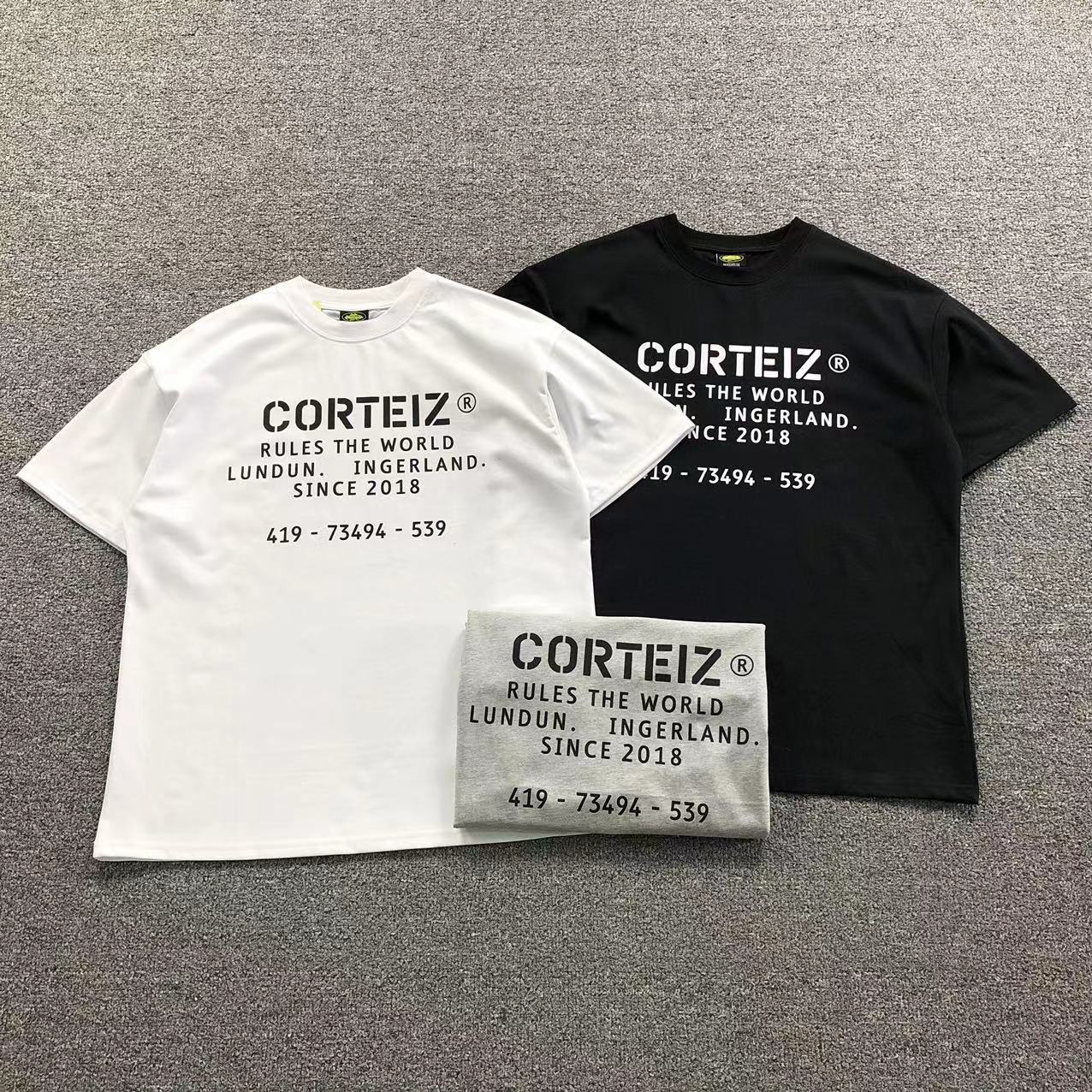 Camisa Corteiz Rules The World Branca, Preta E Cinza — frente