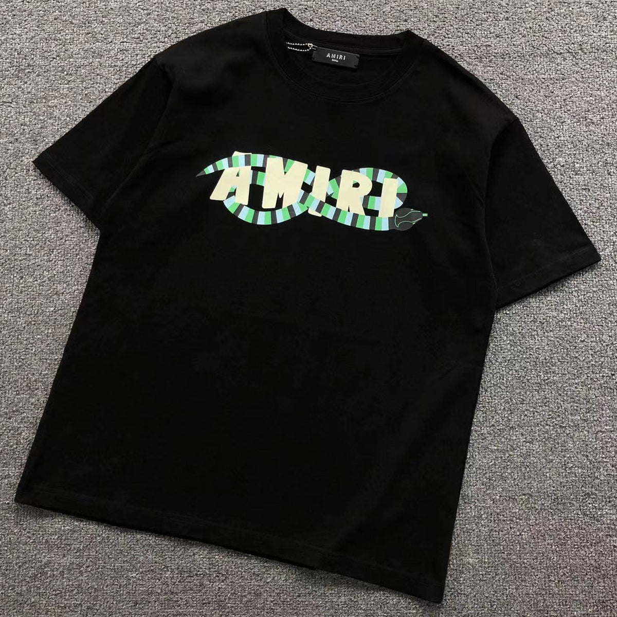 Camisa Amiri Snake Letters — peito