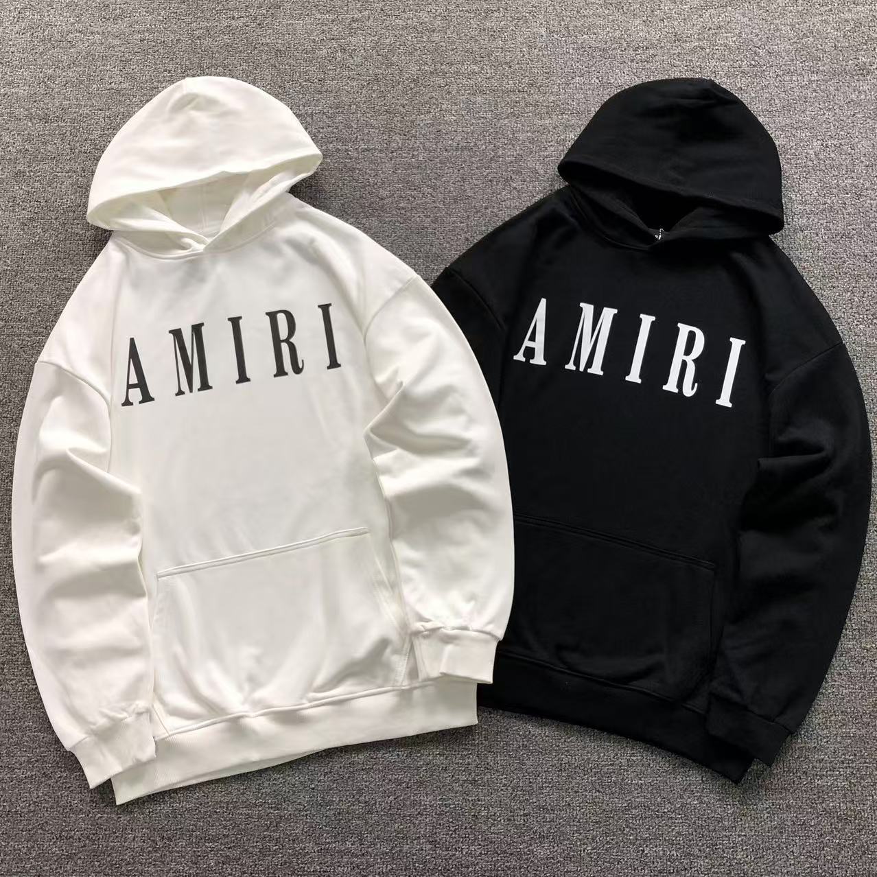 MOLETOM CANGURU Amiri Signature Logo Core — frente