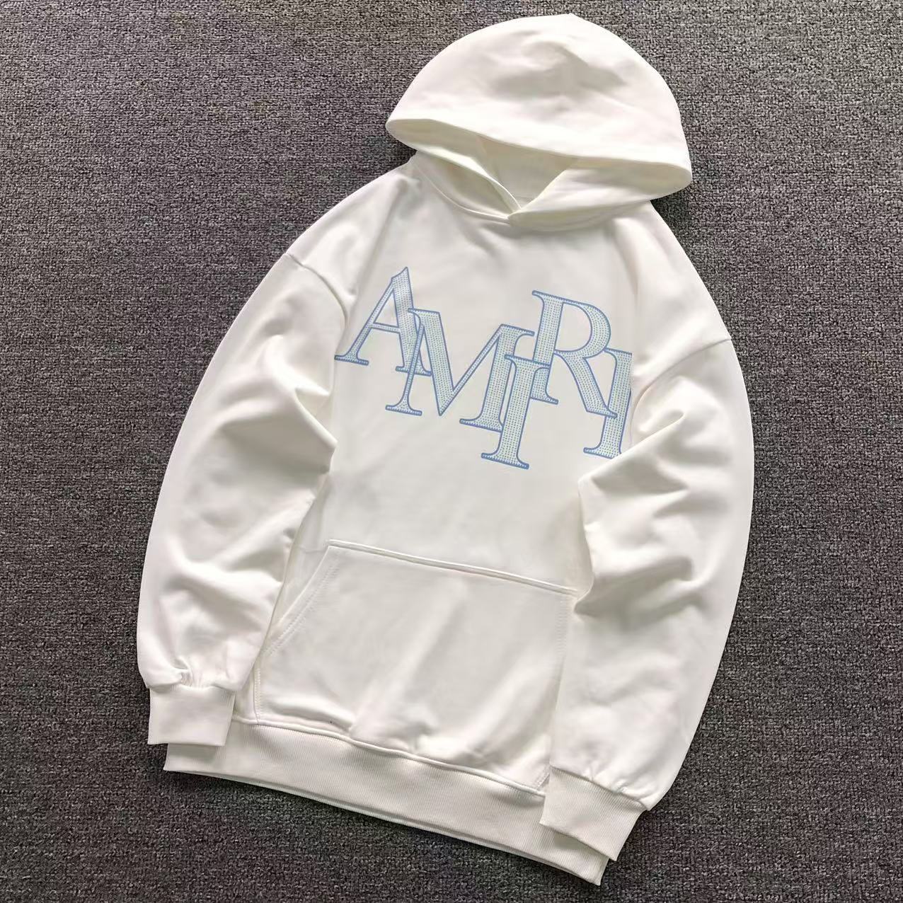 MOLETOM CANGURU Amiri Signature Logo Prime — frente
