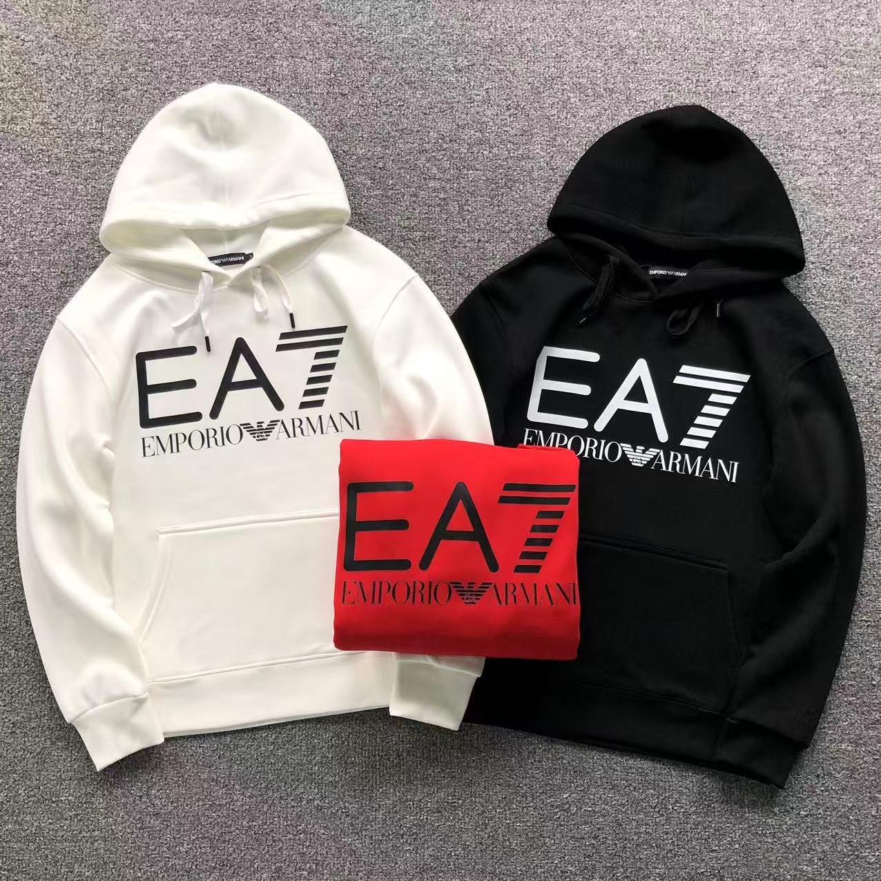 MOLETOM CANGURU Armani EA7 Logo — frente