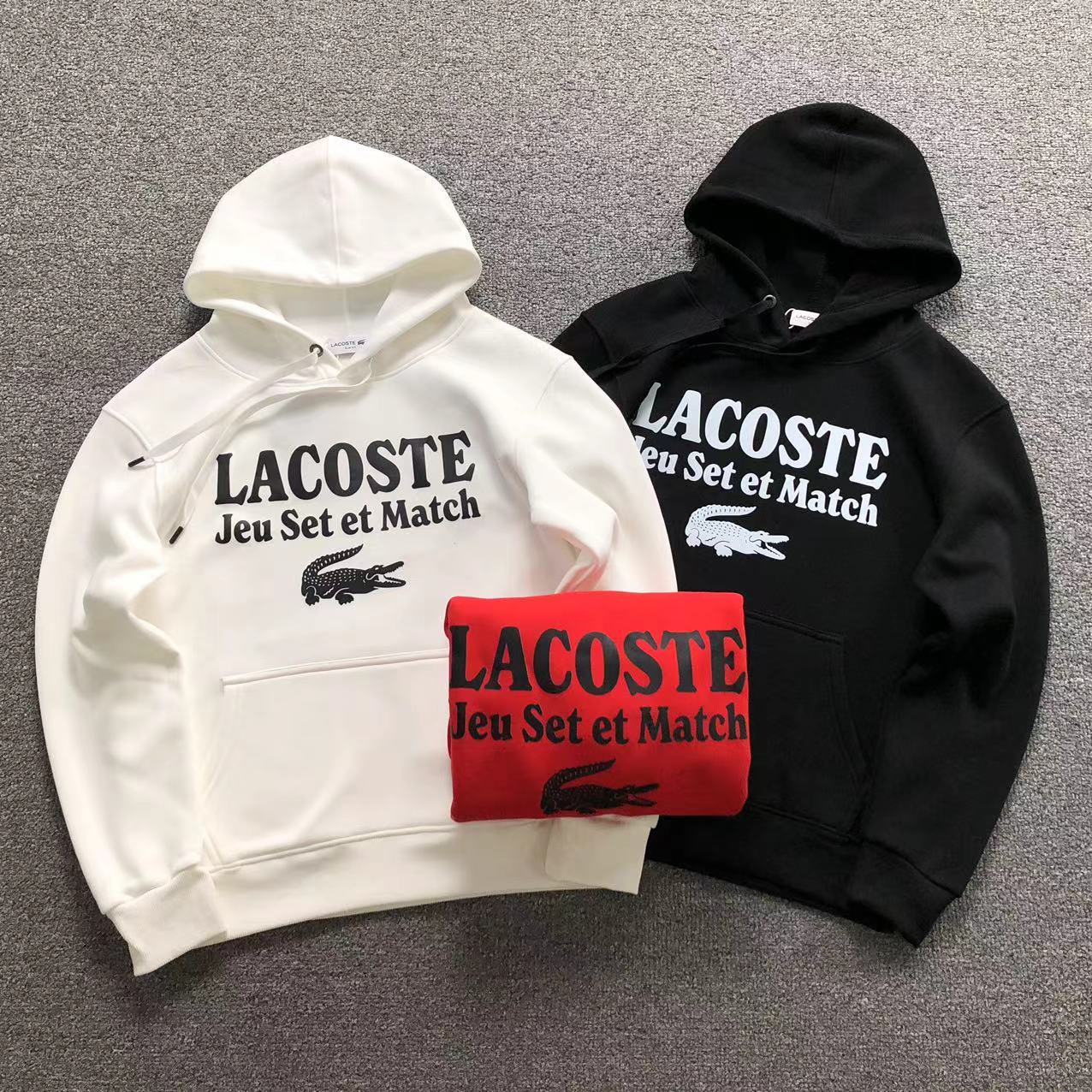 MOLETOM CANGURU Lacoste Jeu Set et Match — frente
