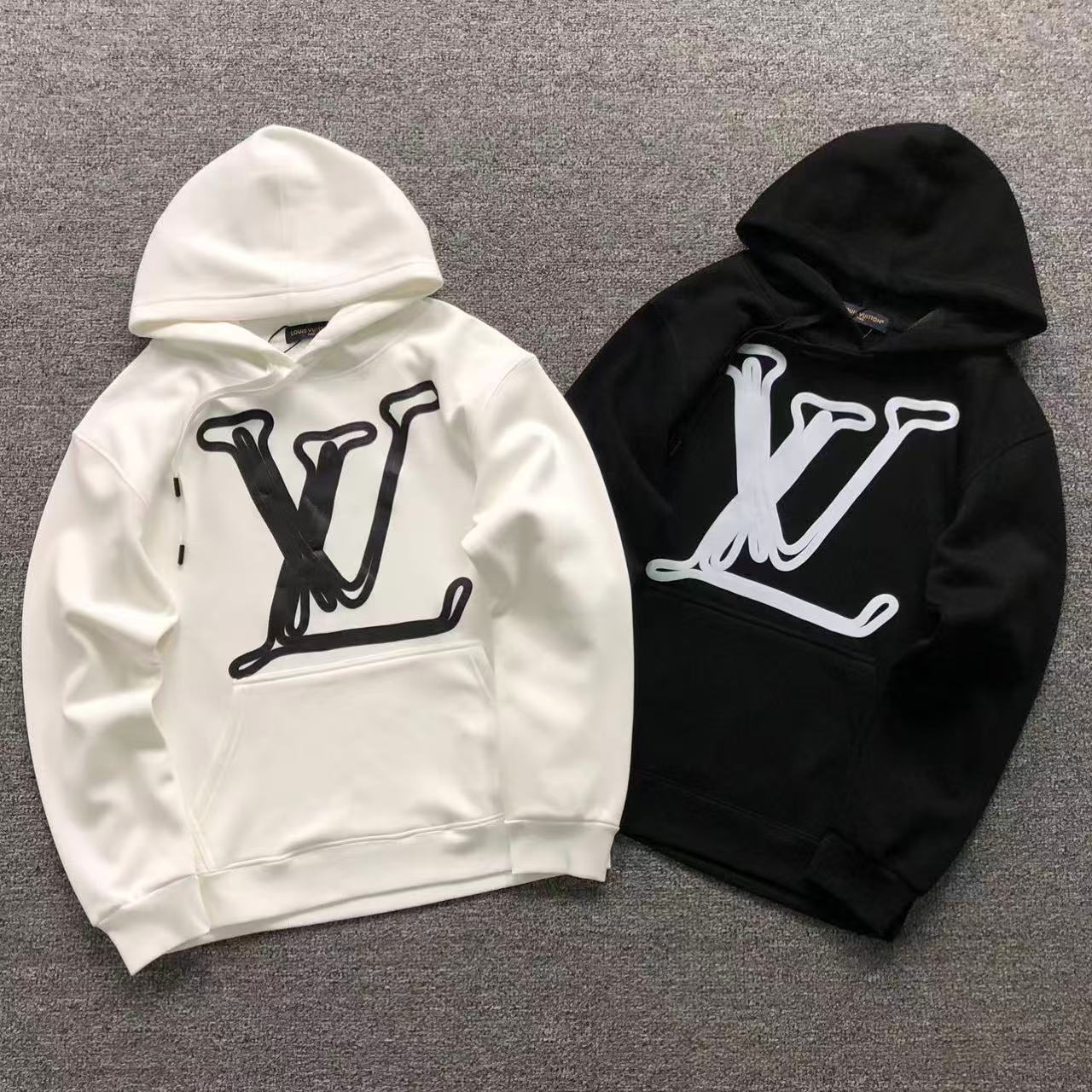 MOLETOM CANGURU Louis Vuitton LV Big Logo — frente