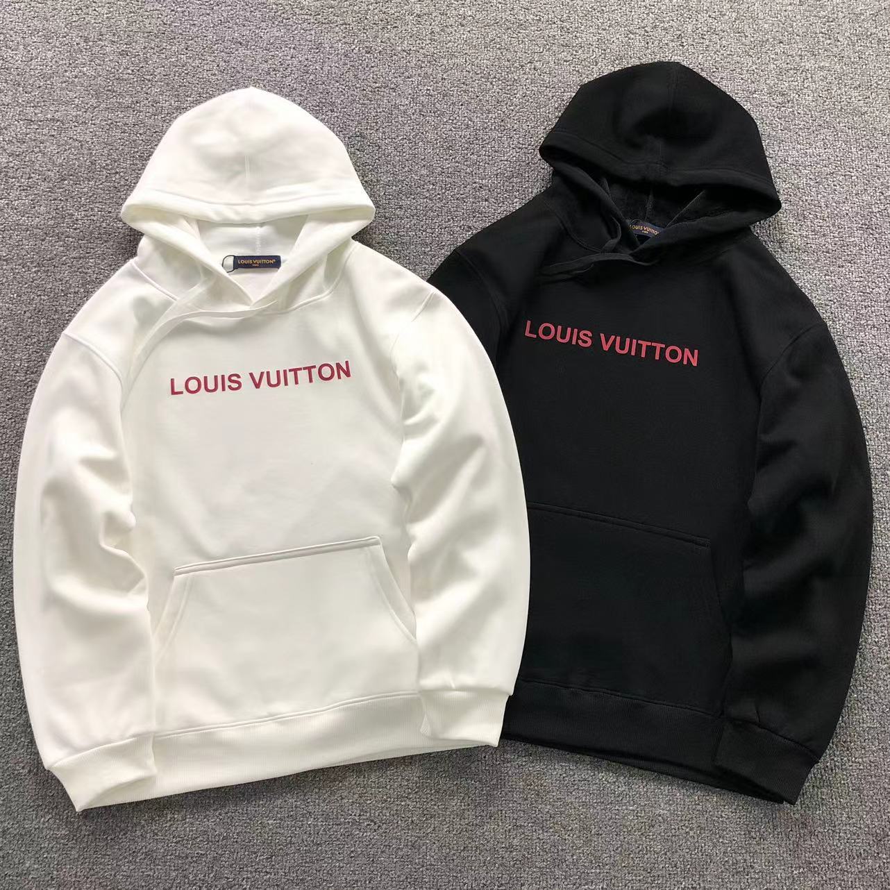 MOLETOM CANGURU Louis Vuitton Signature Classic — frente