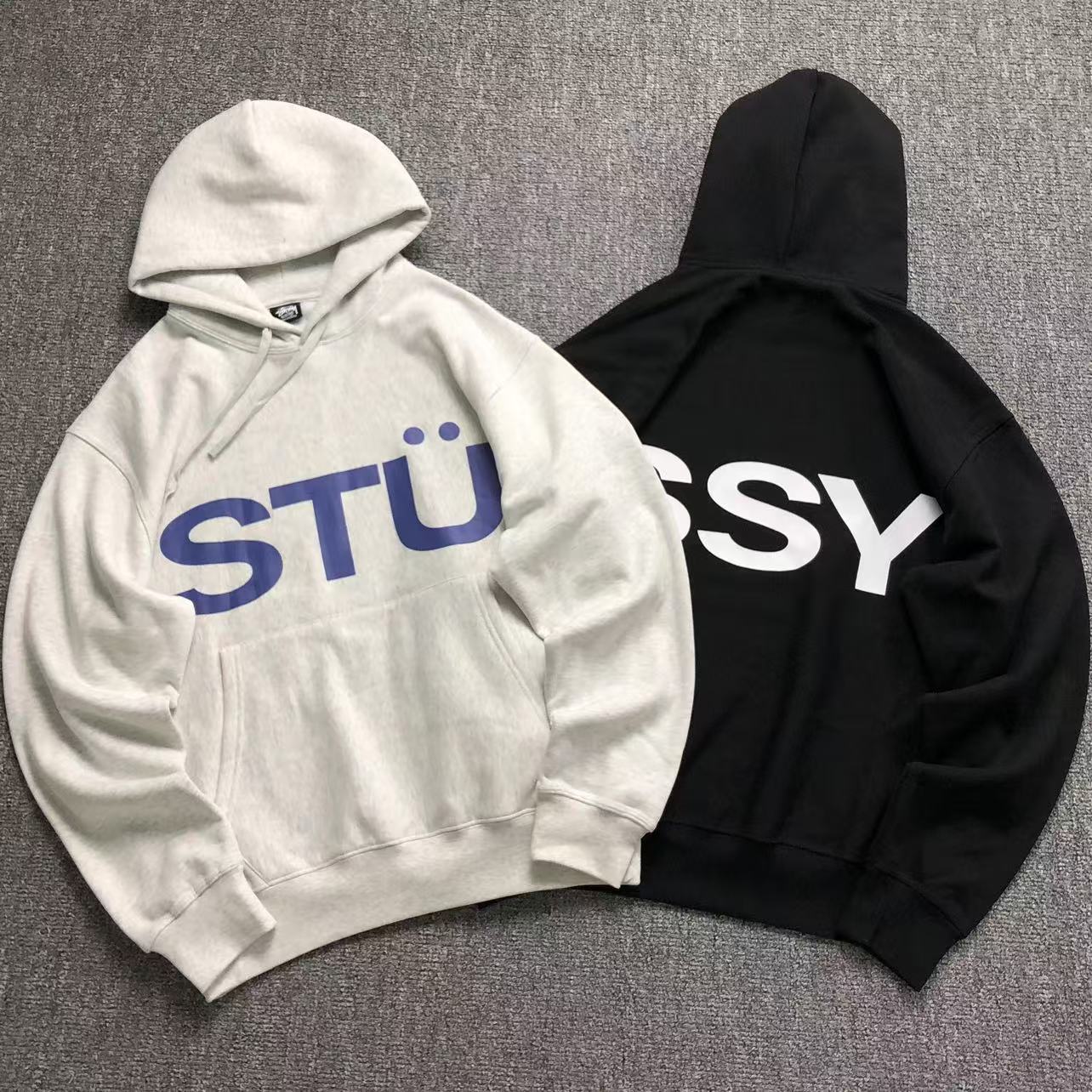 MOLETOM CANGURU Stussy Big Logo Classic — frente