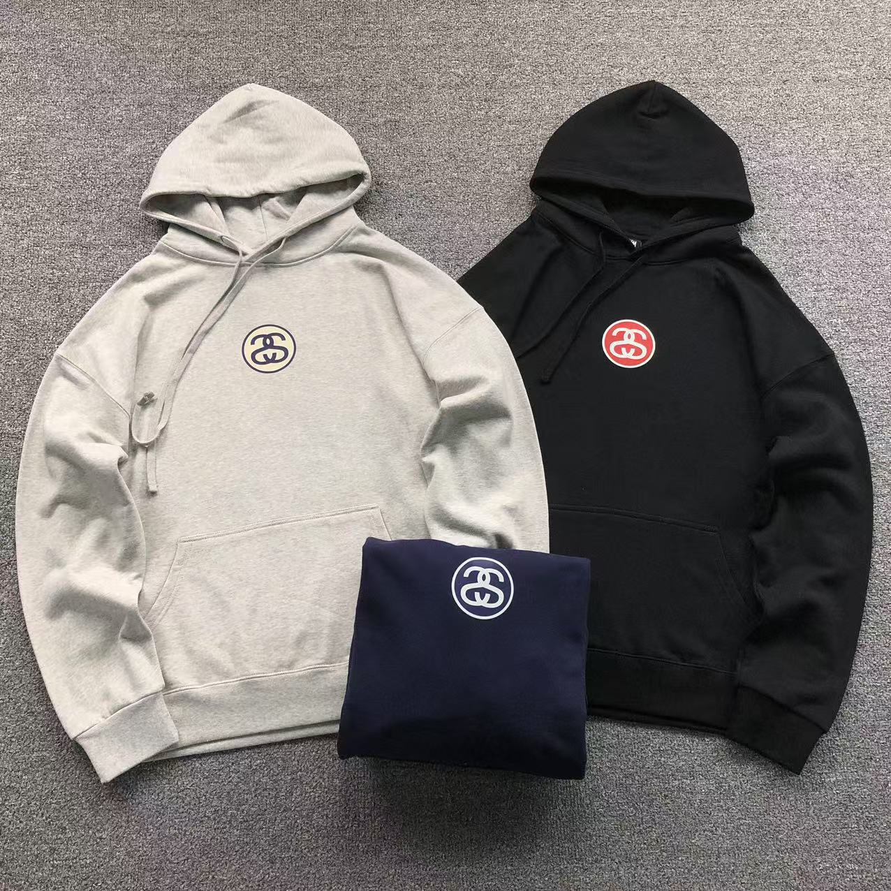 MOLETOM CANGURU Stussy Link Circle — peito