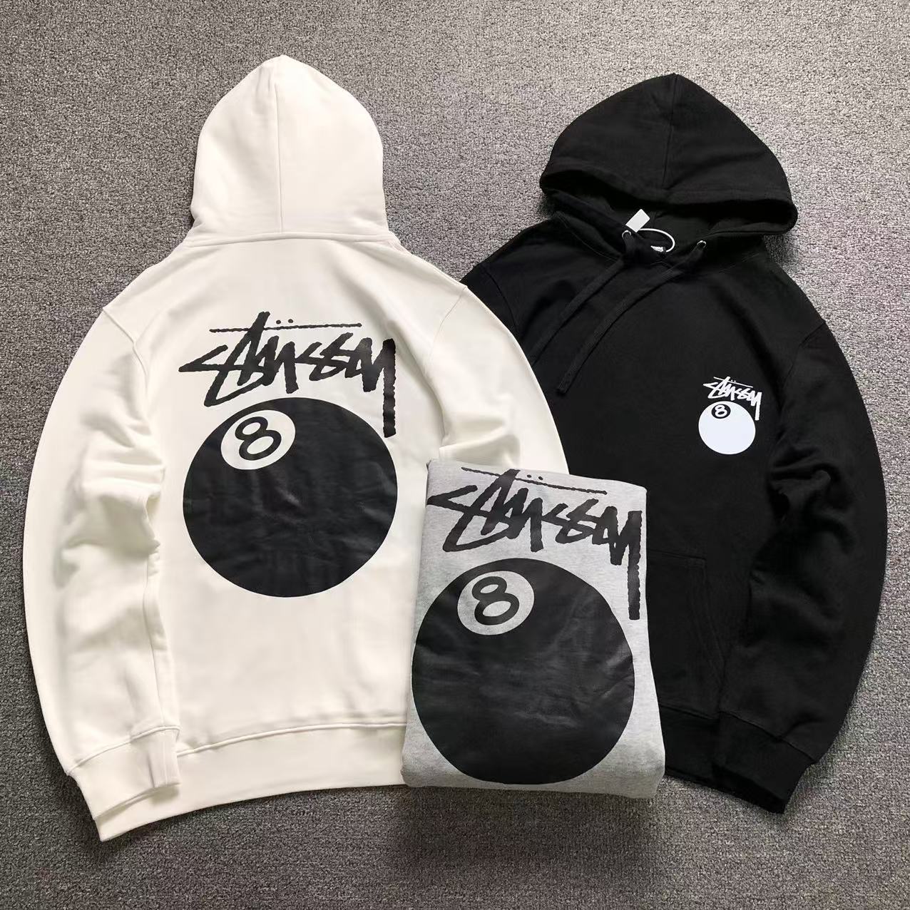 MOLETOM CANGURU Stussy 8 Ball Prime — frente