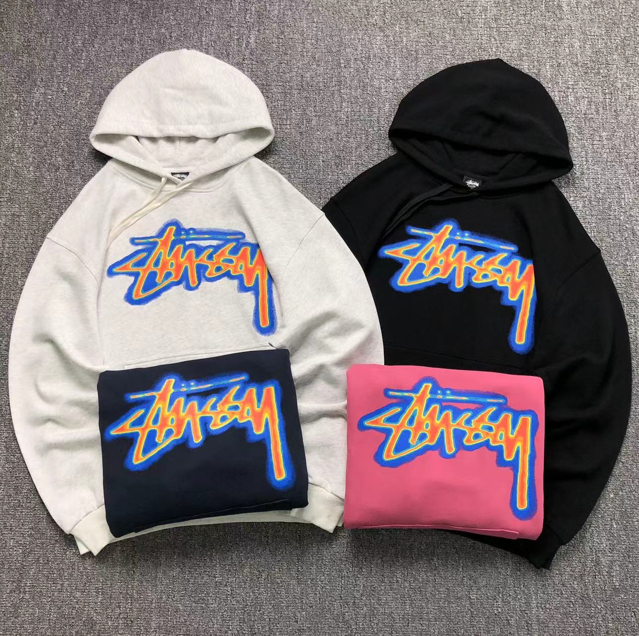 MOLETOM CANGURU Stussy Spray Tag Prime — frente
