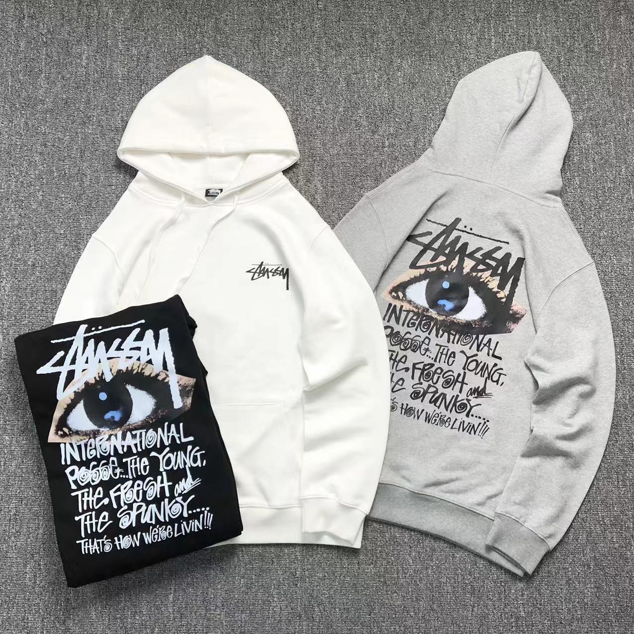 MOLETOM CANGURU Stussy Big Eye Posse — frente