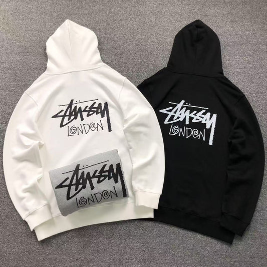 MOLETOM CANGURU Stussy London Script — costa