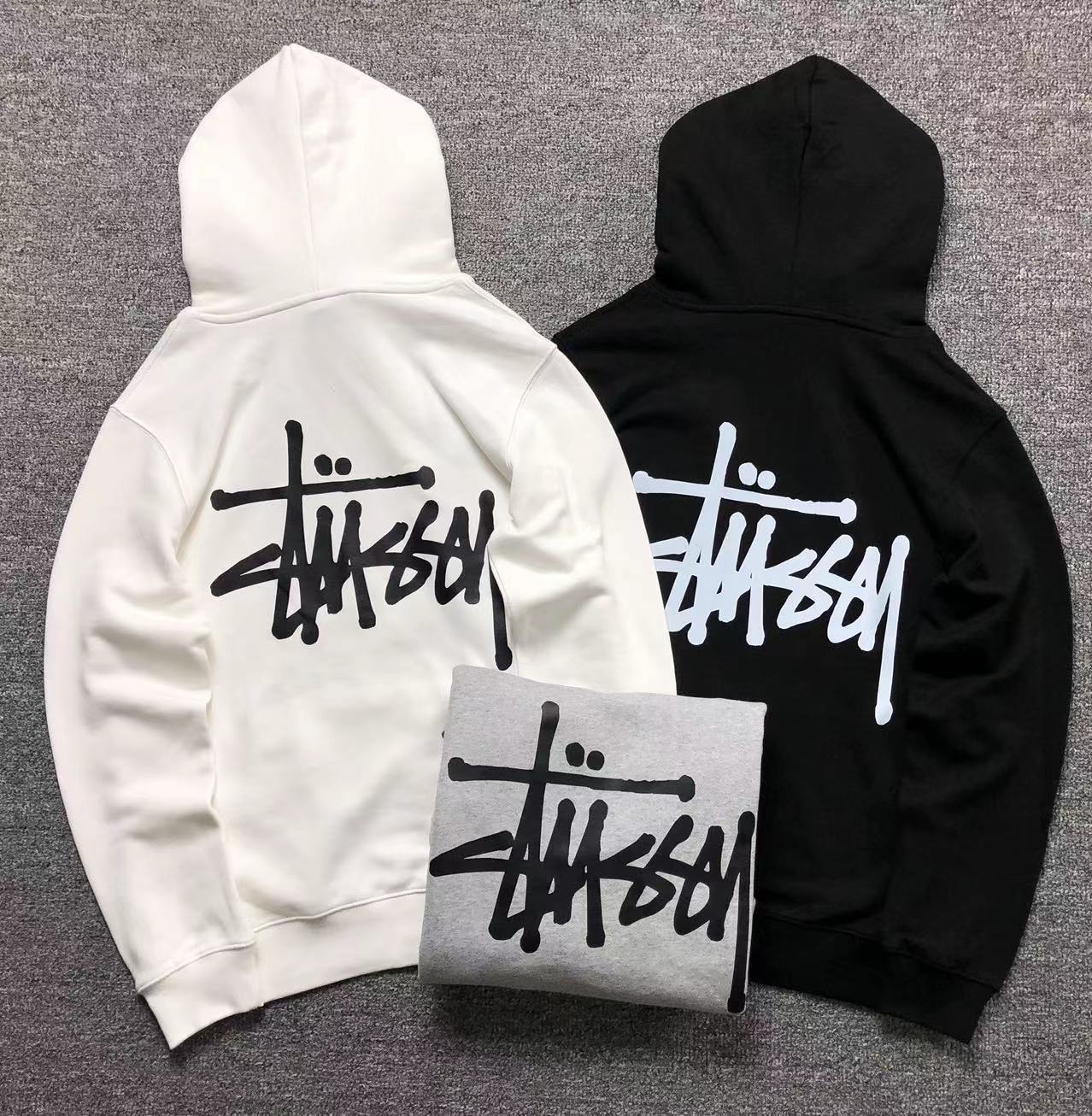 MOLETOM CANGURU Stussy Basic Graffiti Core — costa