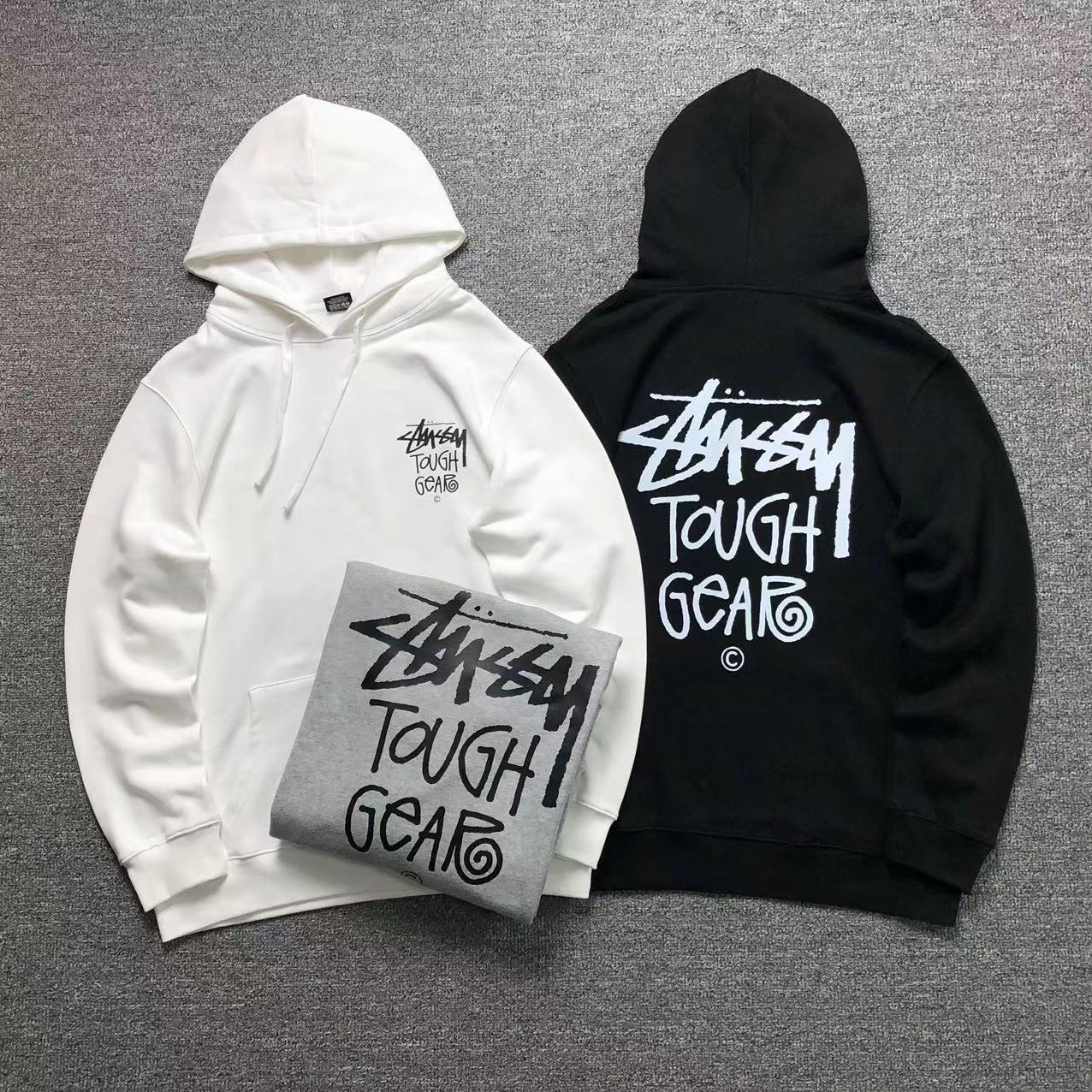 MOLETOM CANGURU Stussy Tough Gear Core — frente
