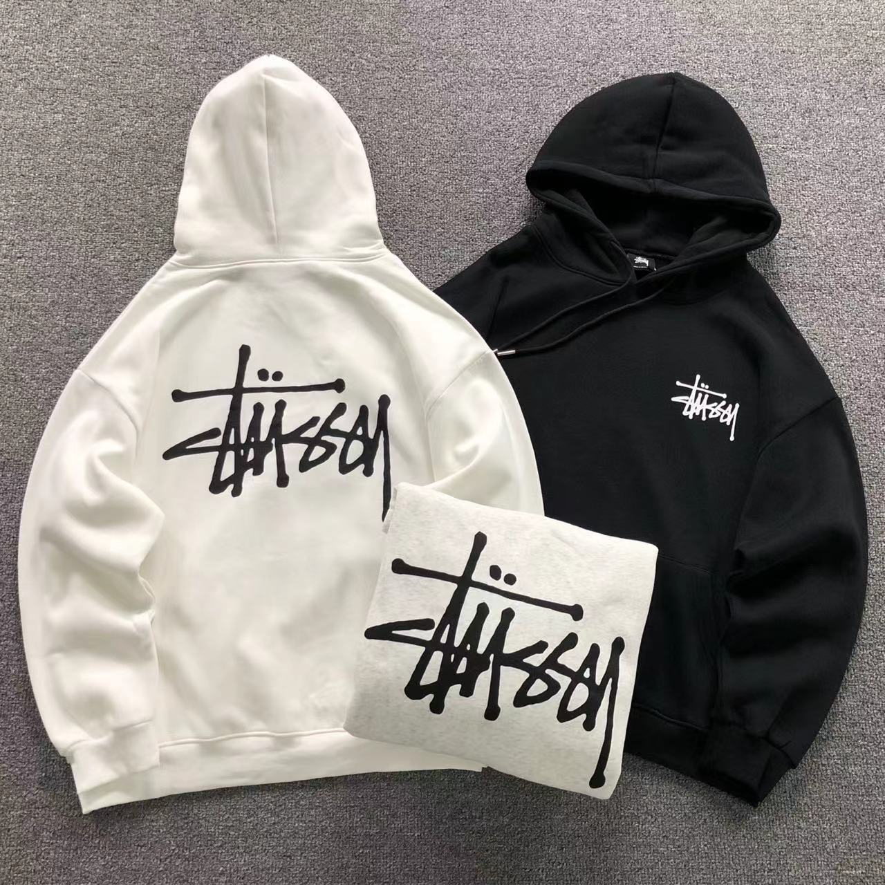 MOLETOM CANGURU Stussy Basic Graffiti Vault — frente