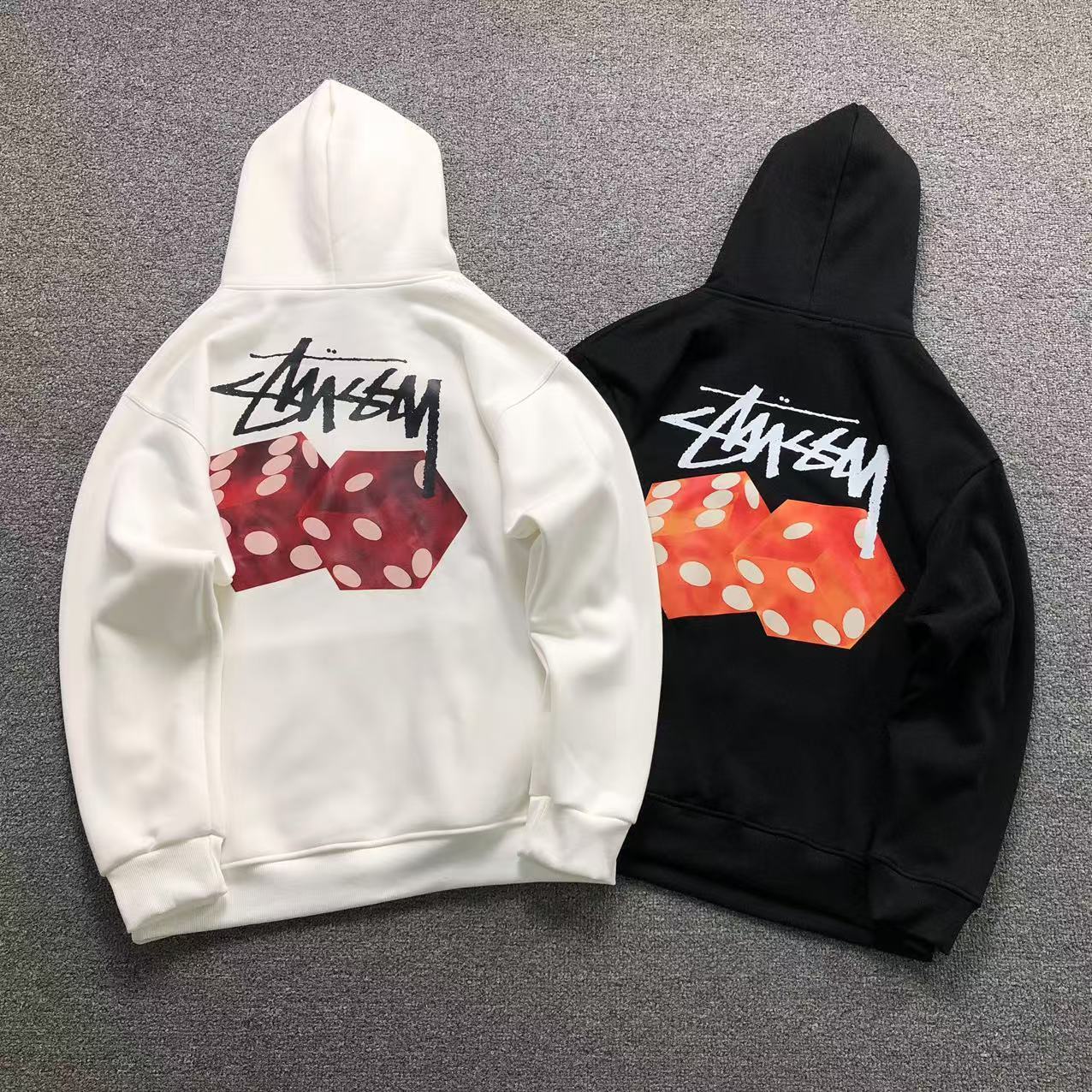 MOLETOM CANGURU Stussy Dice Roll — costa