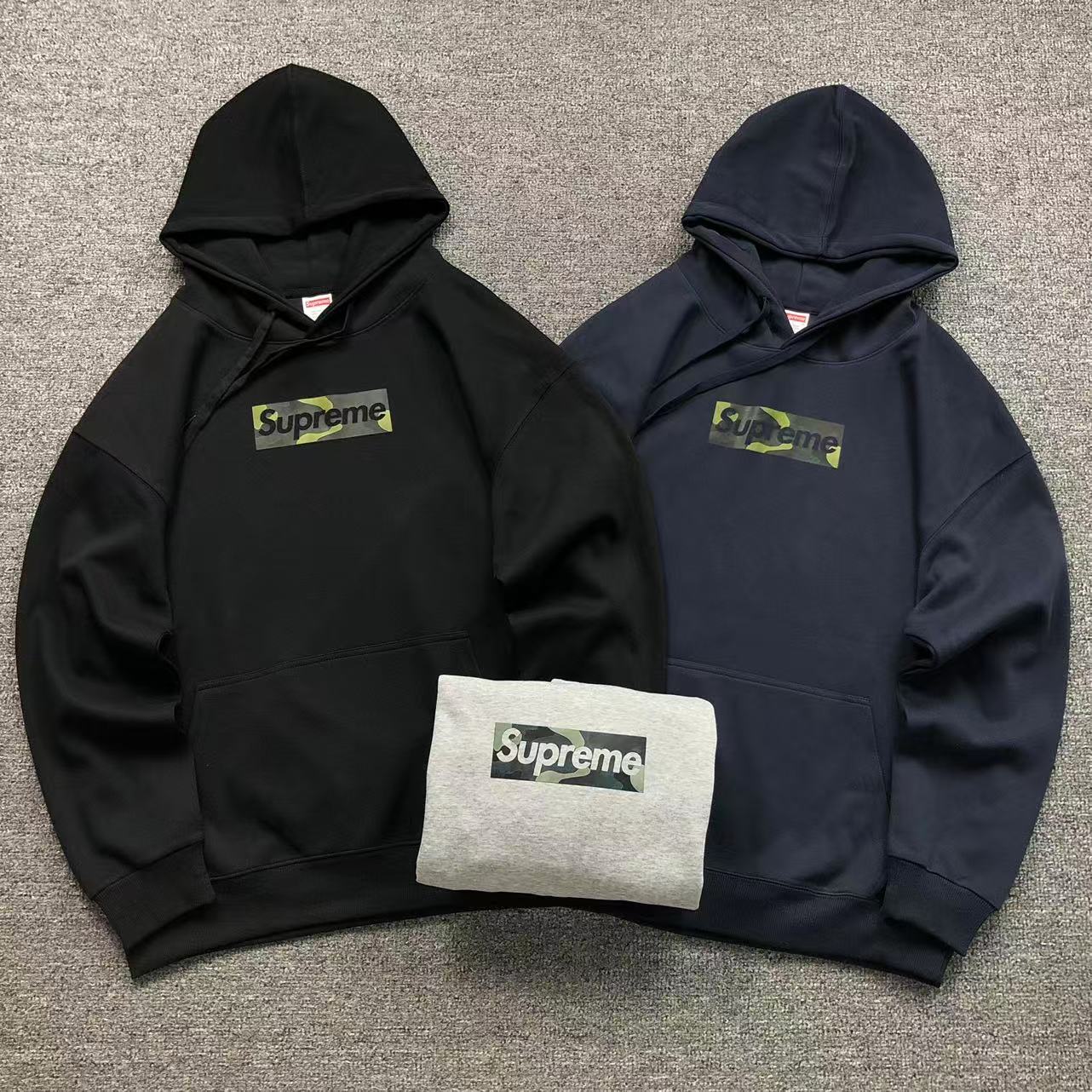 MOLETOM CANGURU Supreme Camo Box Logo — frente