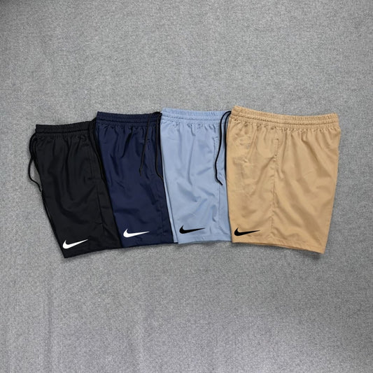 Short Básico Nike Facão