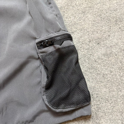 Short Premium Rede Cinza