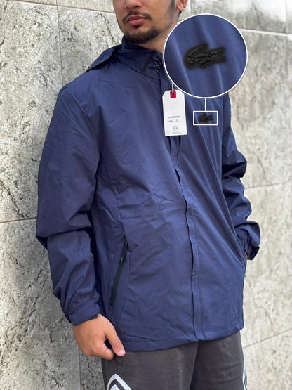Casaco Corta Vento Impermeavel Storm PRO 2026 Marinho com patch Lacoste Sp Preto