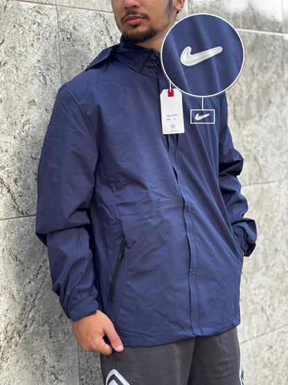 Casaco Corta Vento Impermeavel Storm PRO 2026 Marinho com patch Nike Facao Sp Branca