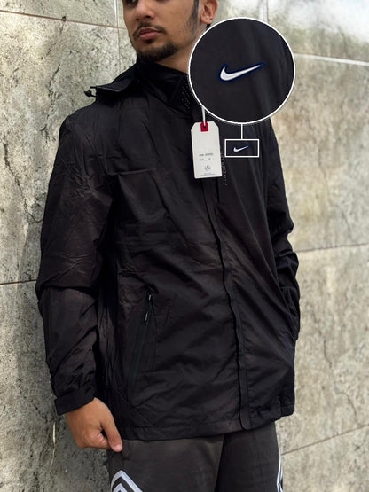 Casaco Corta Vento Impermeavel Storm PRO 2026 Preto com patch Nike Resinado B P