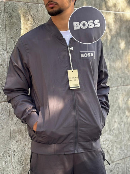 Casaco Corta Vento Importado Minimal Bomber 2026 Chumbo com patch Boss Sp Branco