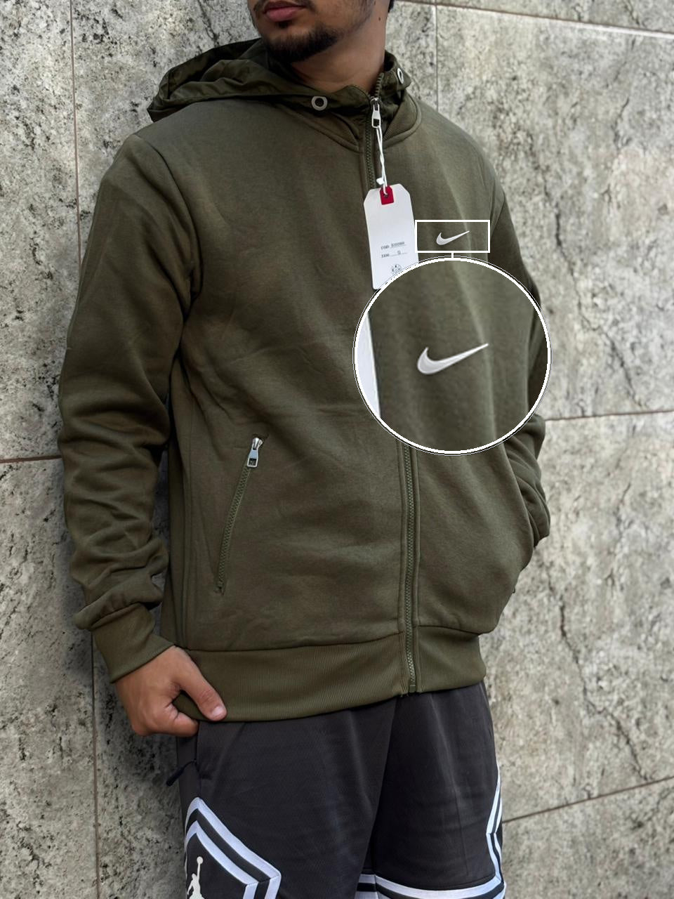 Casaco Moleton Ziper Importado Velvet Street 2026 Verde Militar com patch Nike Swoosh Branco
