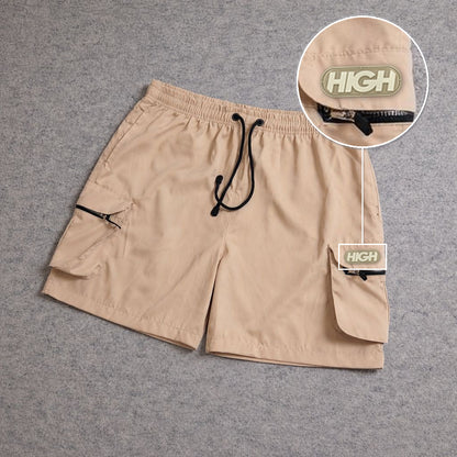 SHORT CARGO BOLSO MOCHILA COM ZÍPER BEGE com patch High Resina Oval Bege