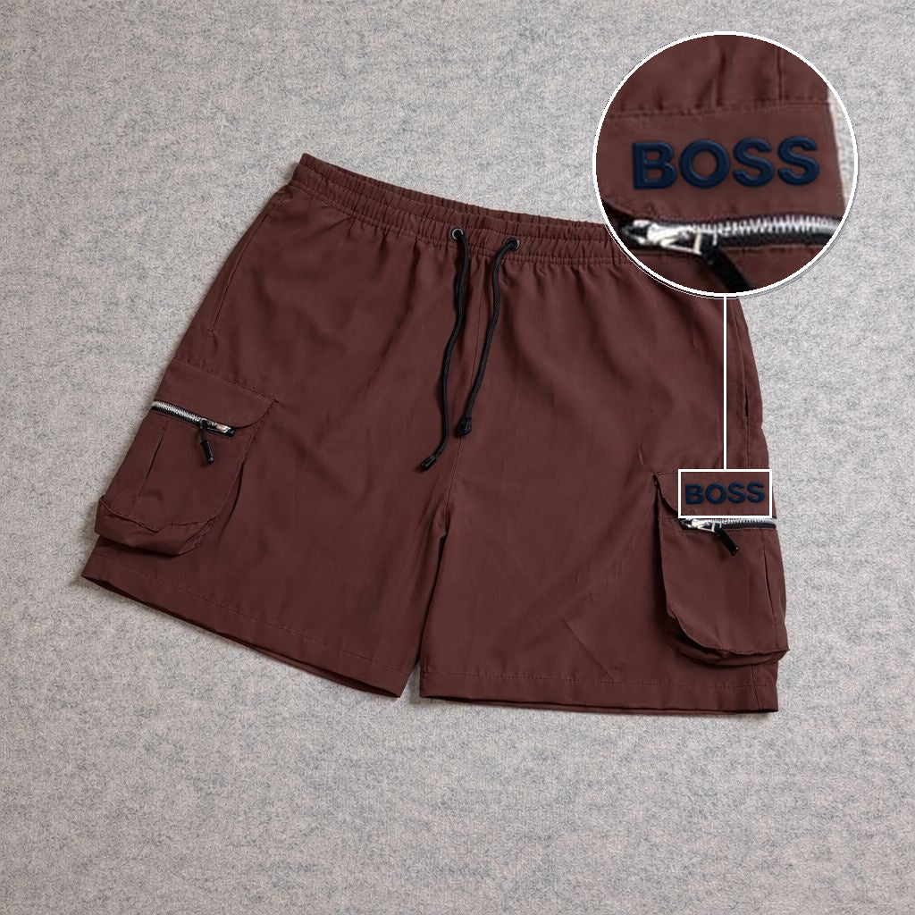 SHORT CARGO BOLSO MOCHILA COM ZÍPER MARROM com patch Boss Sp Preto