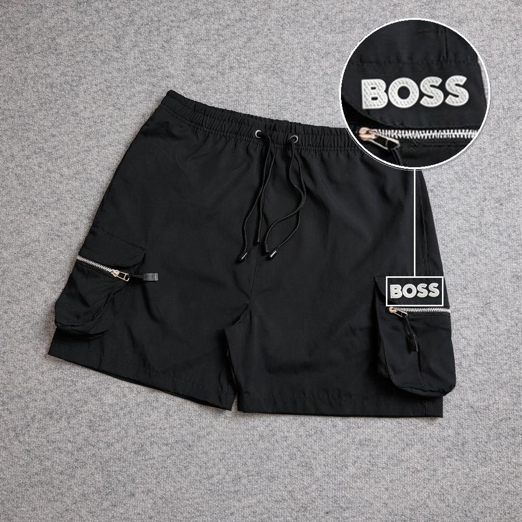 SHORT CARGO BOLSO MOCHILA COM ZÍPER PRETO com patch Boss Sp Branco