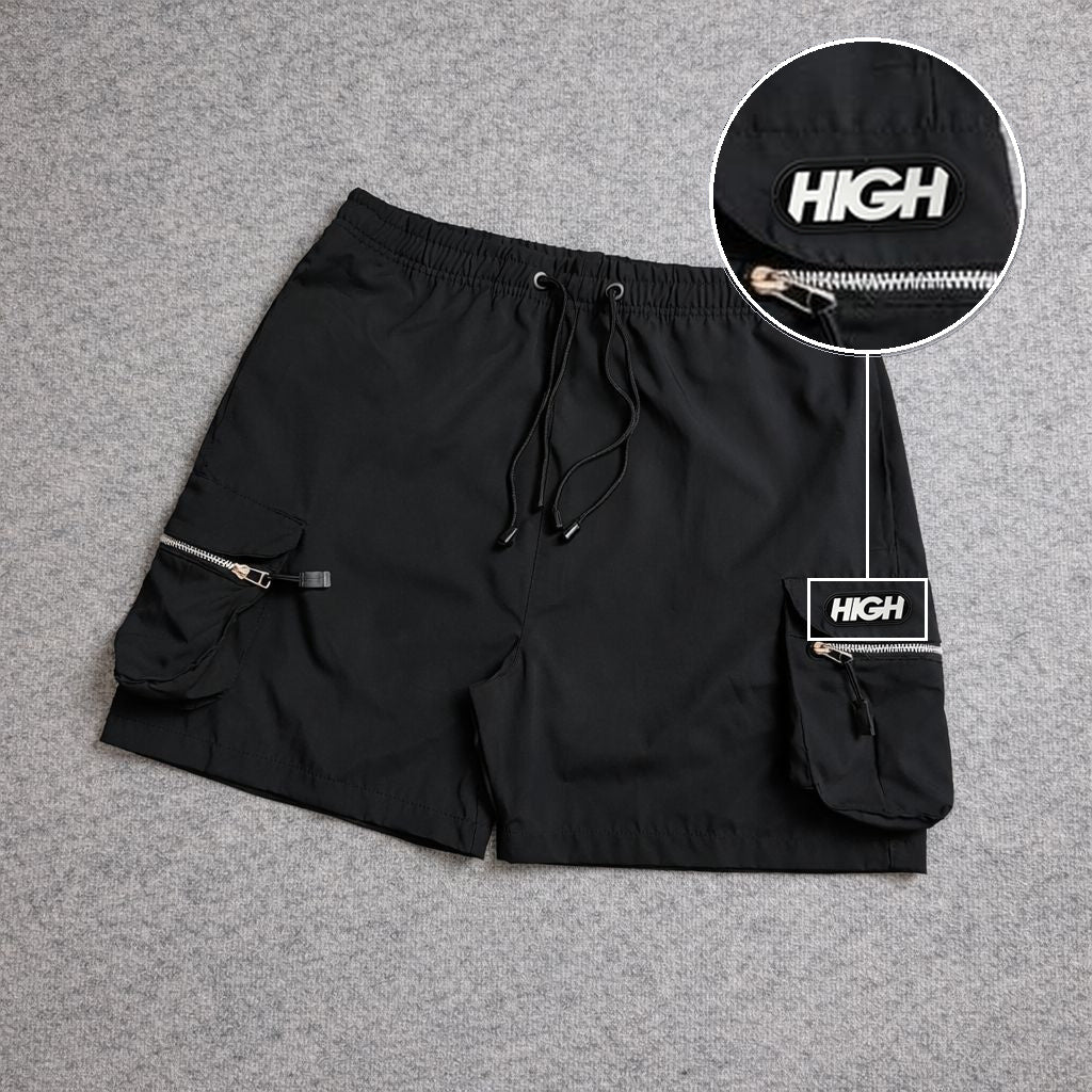 SHORT CARGO BOLSO MOCHILA COM ZÍPER PRETO com patch High Resina Oval Preta