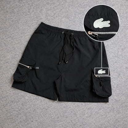 SHORT CARGO BOLSO MOCHILA COM ZÍPER PRETO com patch Lacoste Sp Branco