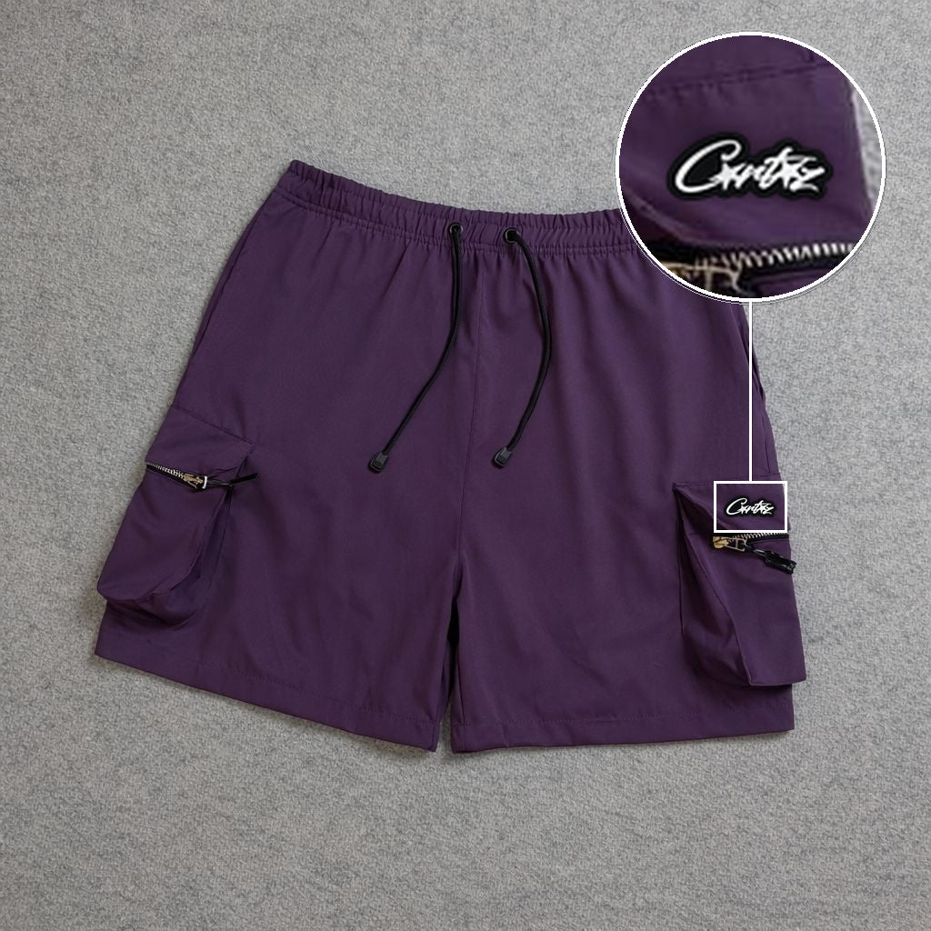 SHORT CARGO BOLSO MOCHILA COM ZÍPER ROXO com patch Cortez Escrito