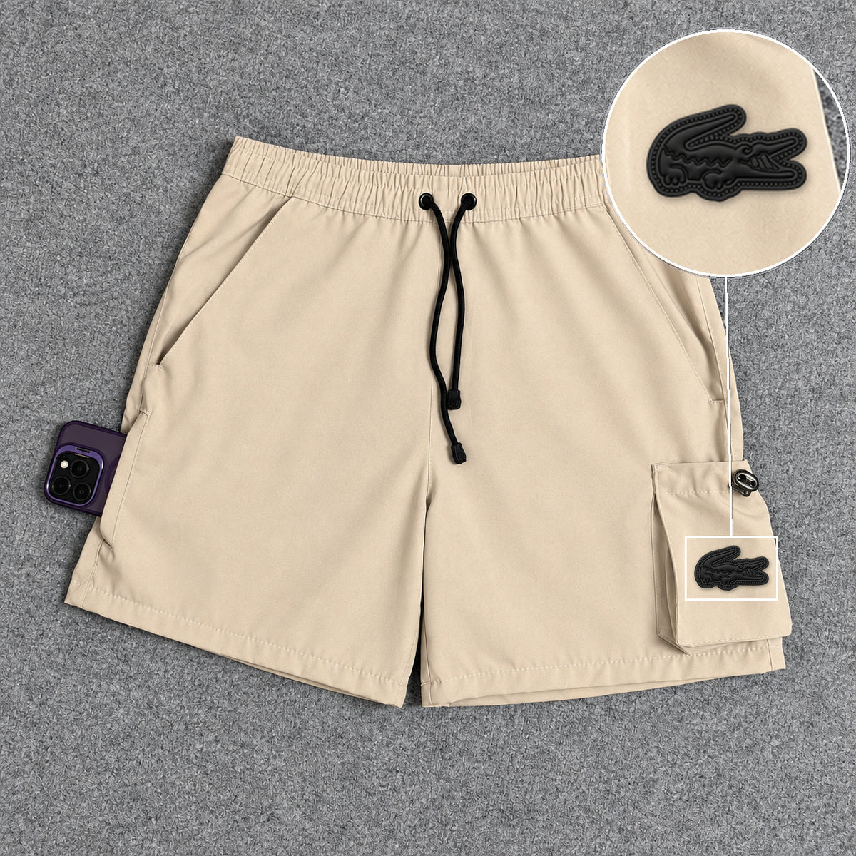 Short Cargo Elastano Tech Bege com patch Lacoste Sp Preto