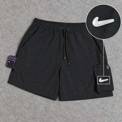 Short Cargo Elastano Tech Black com patch Nike Facao Sp Branca