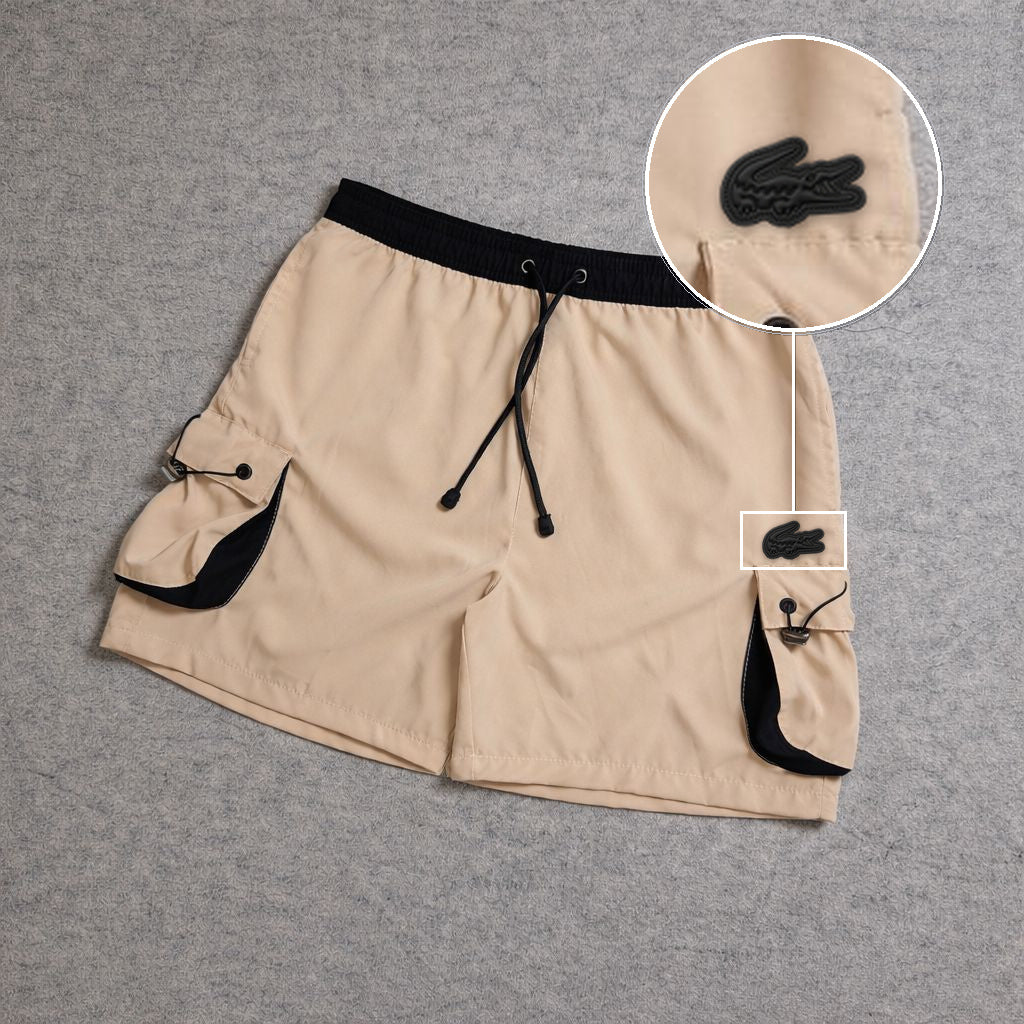SHORT CARGO FOLLER COM REGULADOR BEGE com patch Lacoste Sp Preto