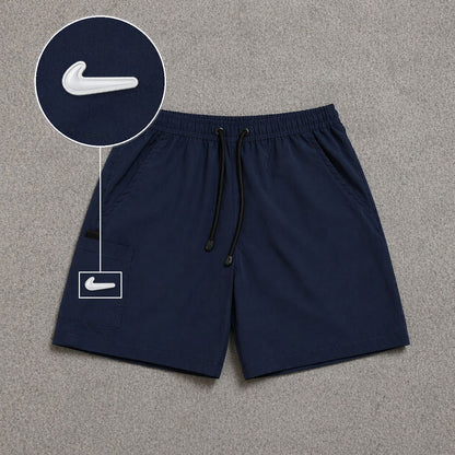 Short Cargo Street com Bolso Funcional Azul Escuro com patch Nike Facao Sp Branca